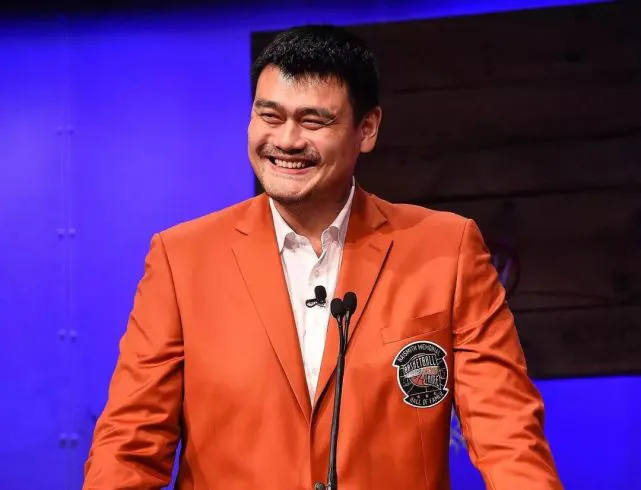 如何安排篮球主力的赛季前训练_2